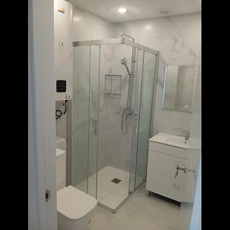 Charming 2 Bed Prealsa * Бенальмадена